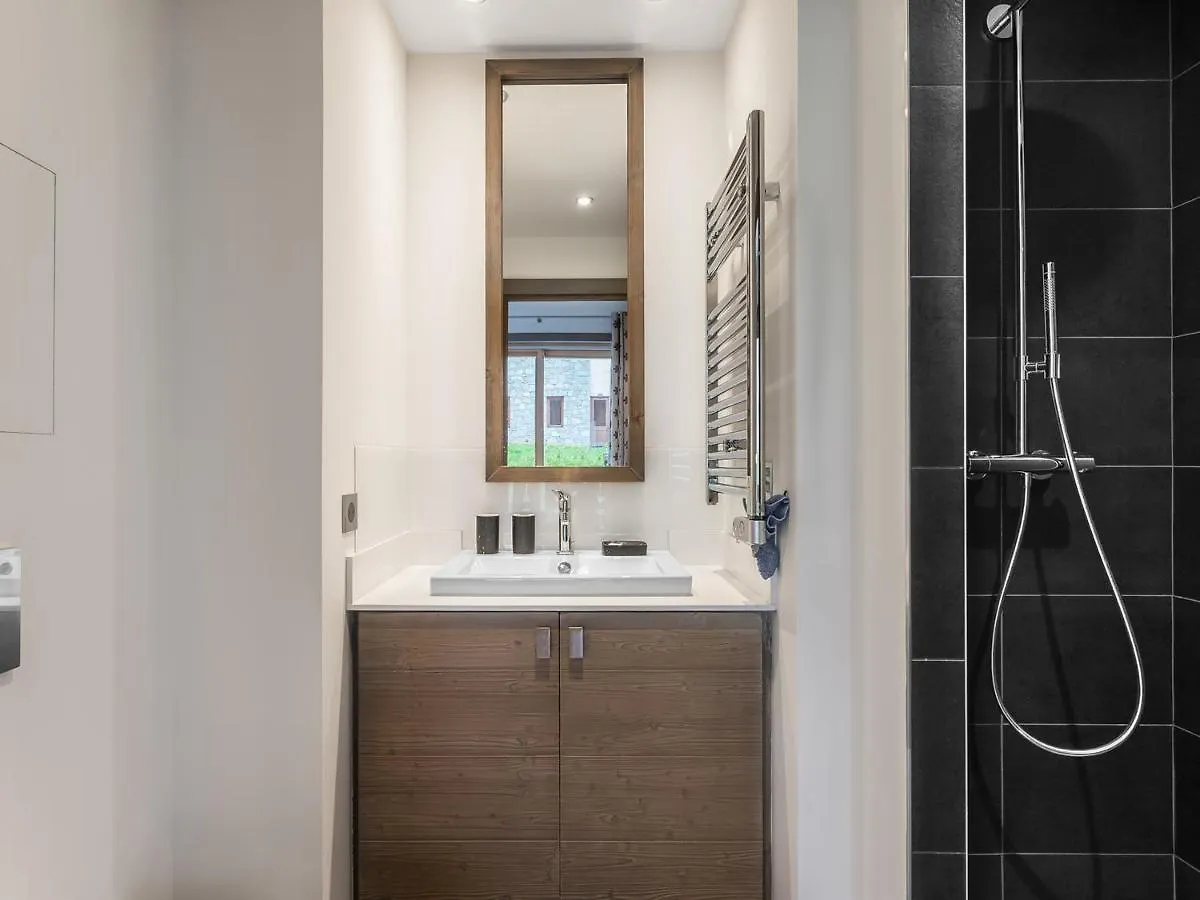 Apartament Appartement Elegant Avec Acces Direct Aux Pistes Et Espace Bien-Etre - Fr-1-565-14 Les Allues