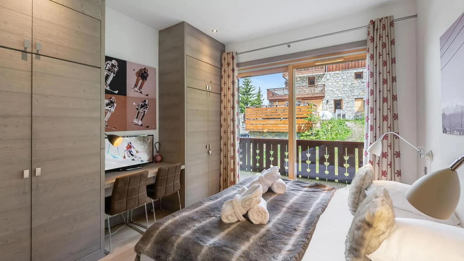 Appartement Elegant Avec Acces Direct Aux Pistes Et Espace Bien-Etre - Fr-1-565-14 Les Allues